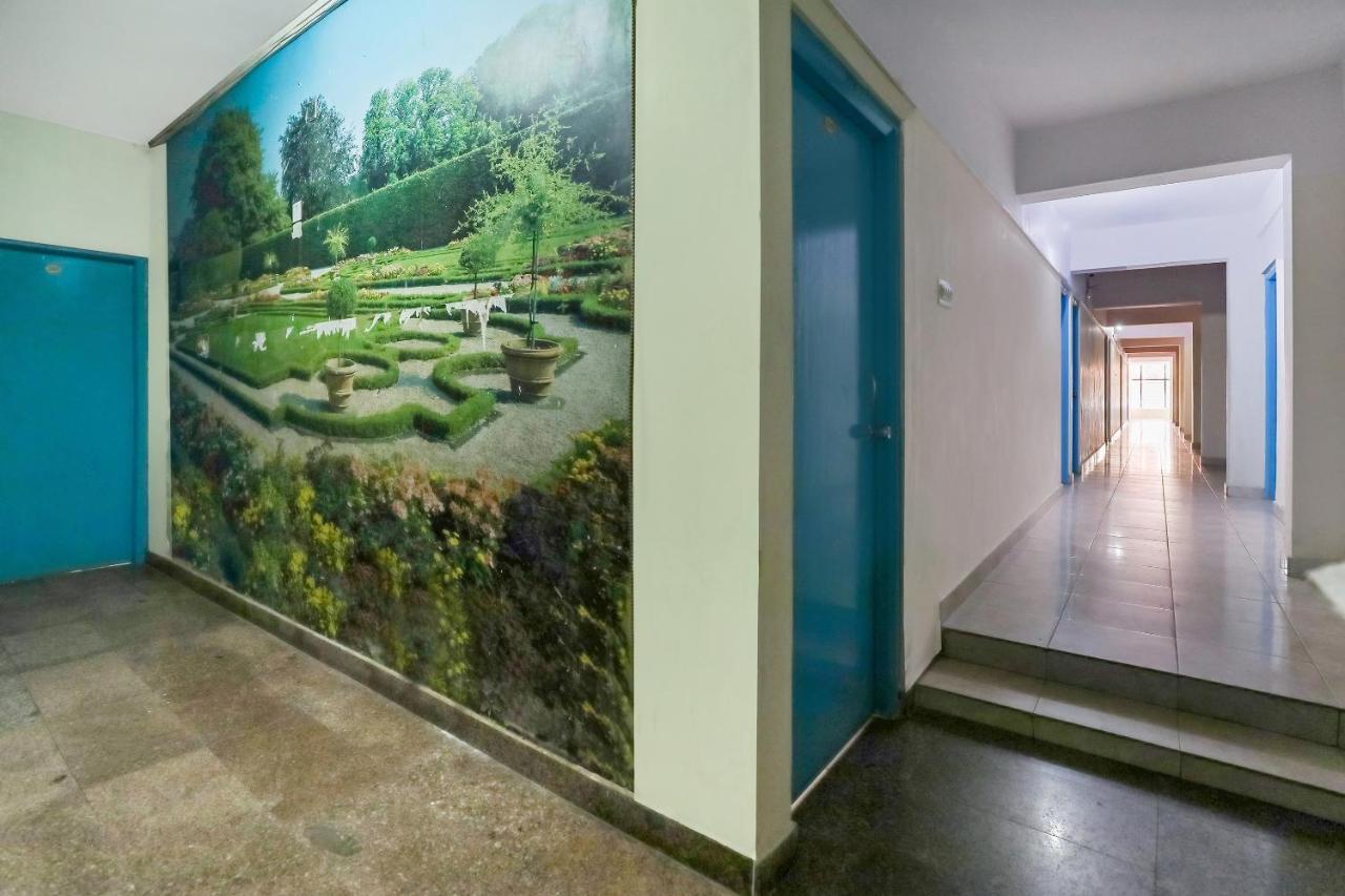 Oyo Hotel Hindustan Deluxe Мангалор Екстериор снимка